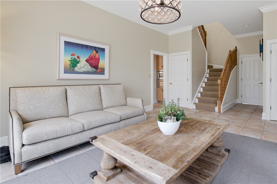 1501 Theodora Ln