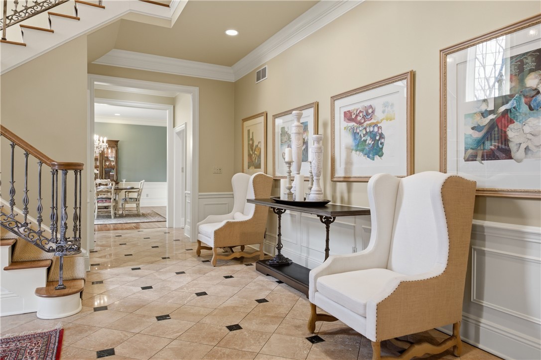 1501 Theodora Ln
