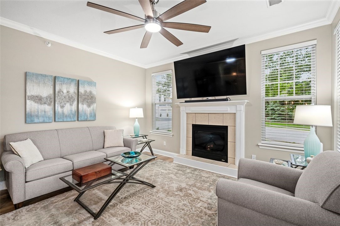 234 Adams Pointe Blvd. 10