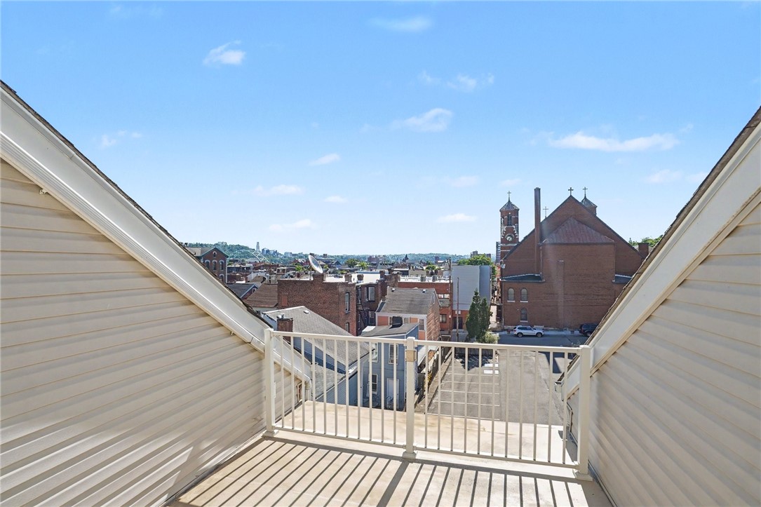 44 Uxor Way