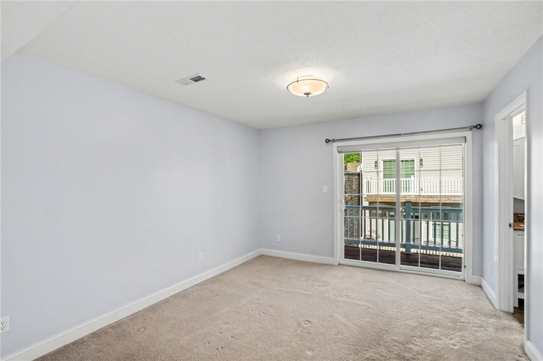 44 Uxor Way