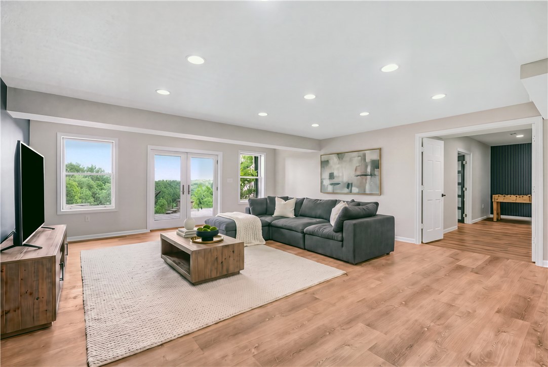 5003 Old Orchard Ln