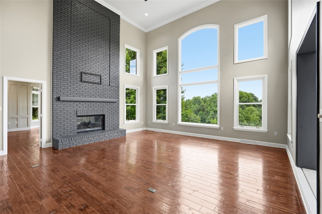 5003 Old Orchard Ln