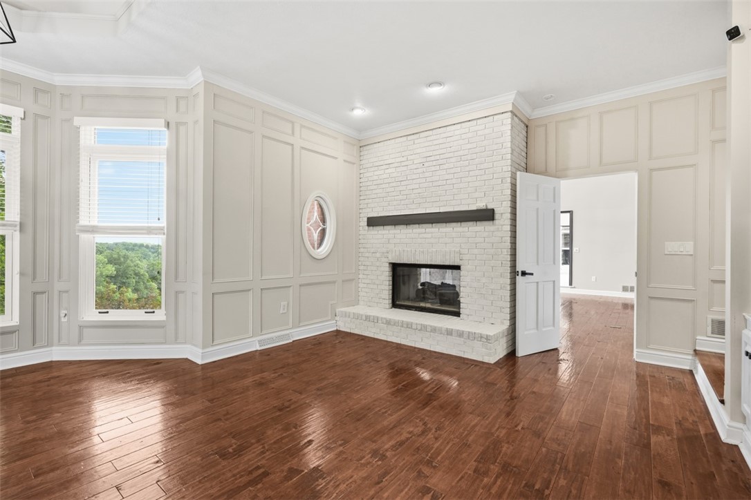 5003 Old Orchard Ln