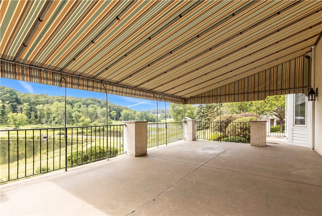 470 Four Lakes Dr