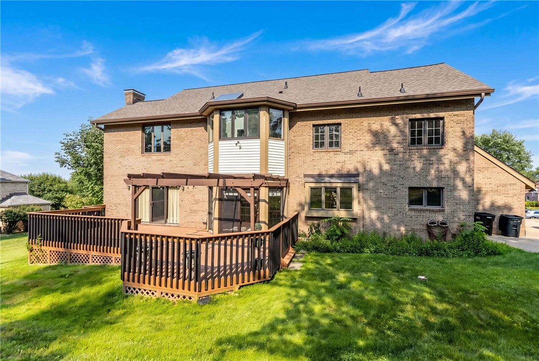 2501 Birchwood Ct