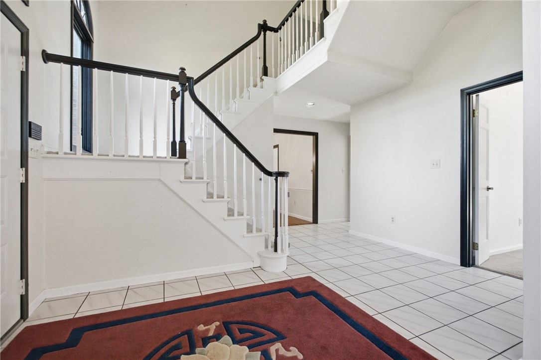 2501 Birchwood Ct
