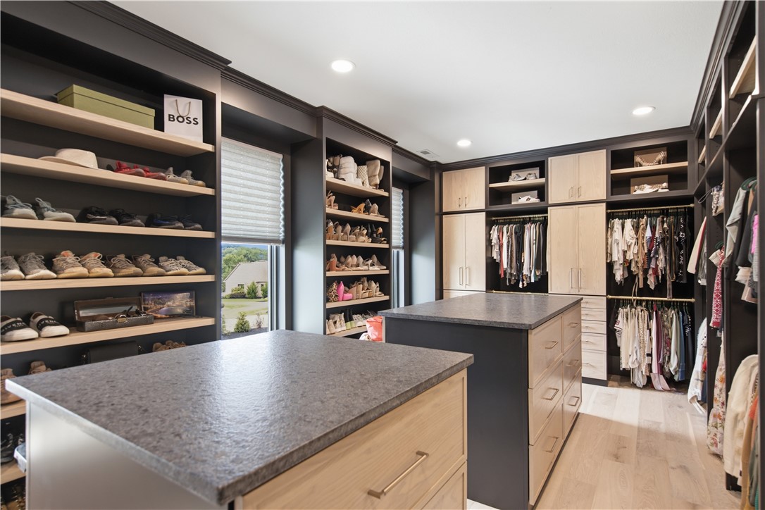 15 Burke Road