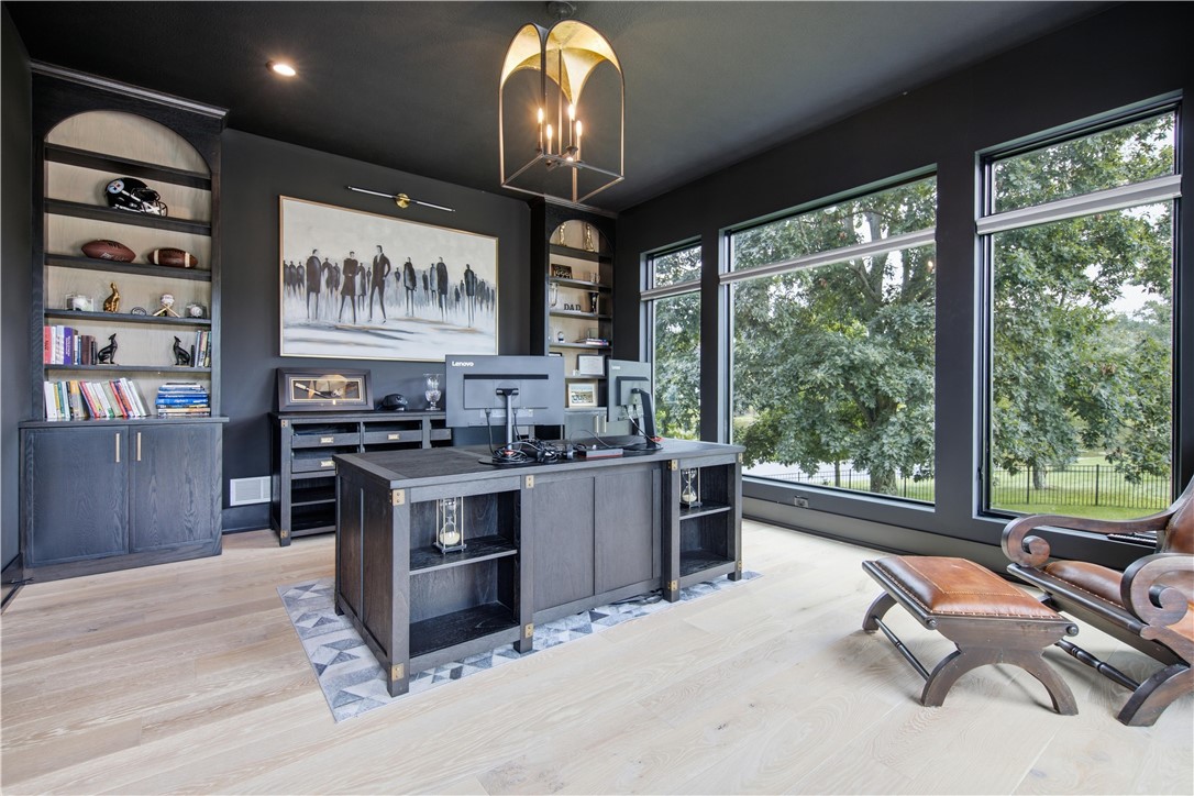 15 Burke Road