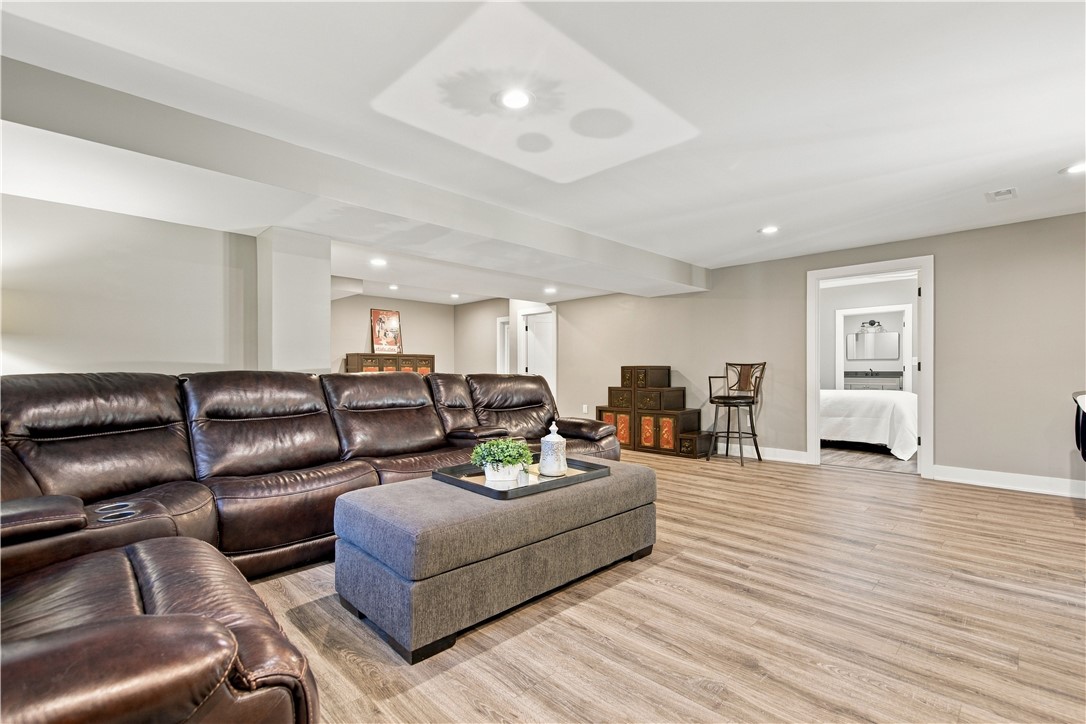 421 Lenox Ct