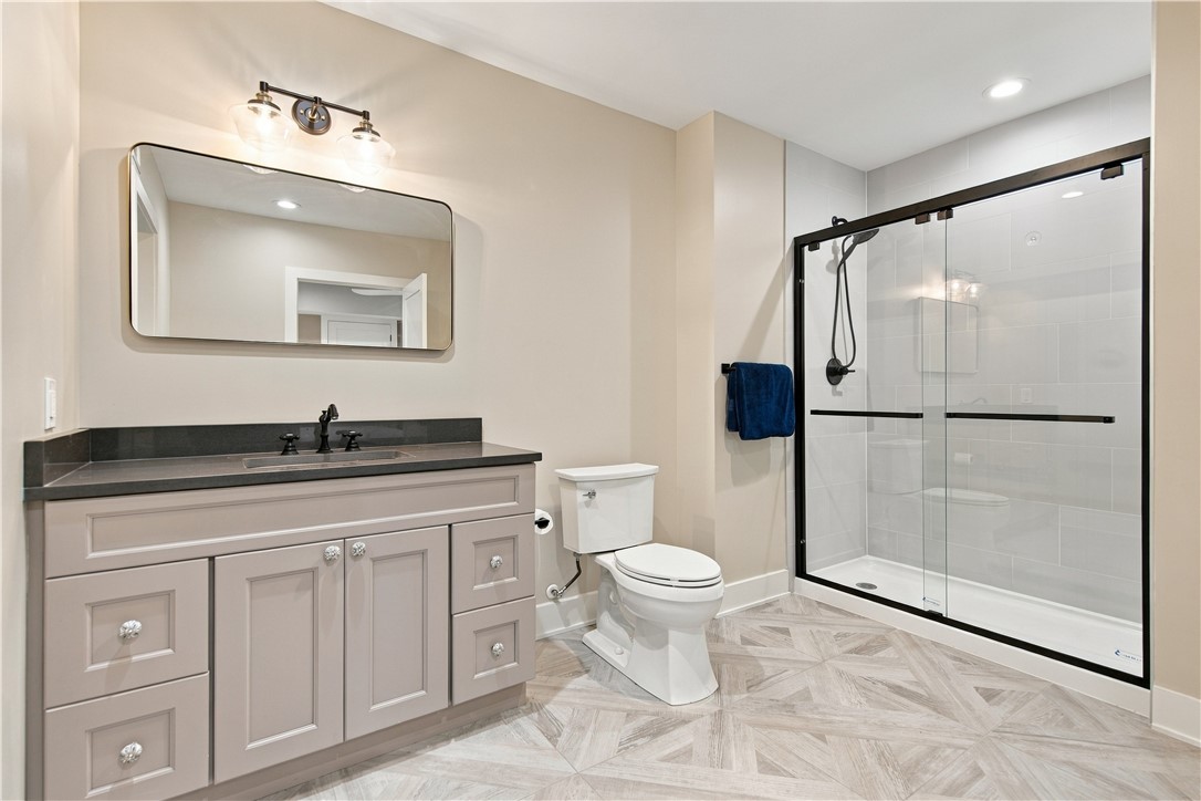 421 Lenox Ct