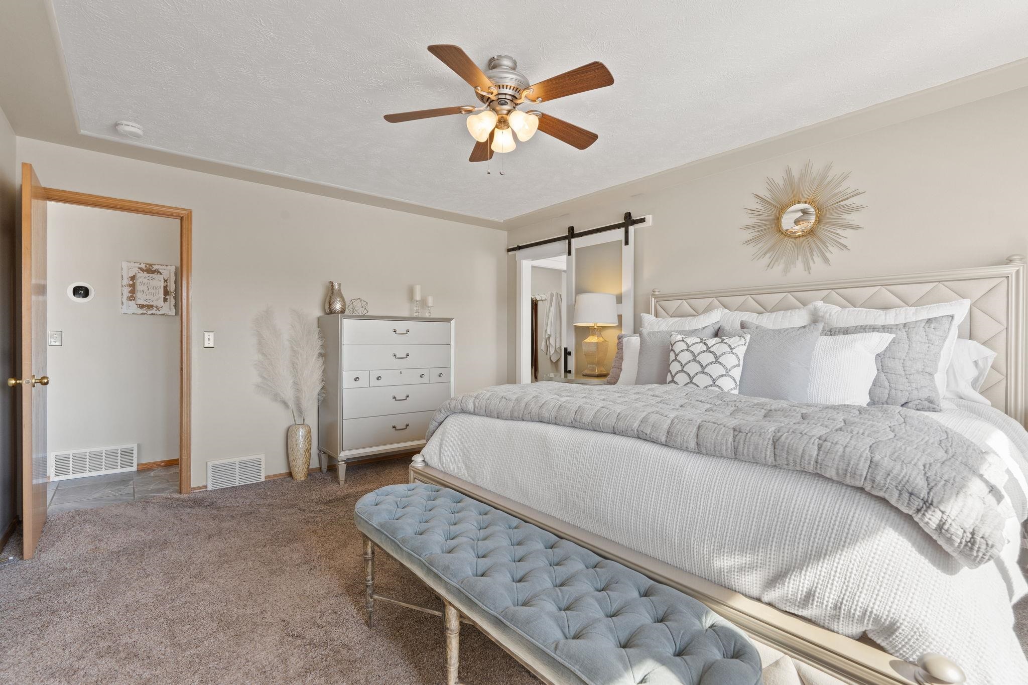 607 S Shelley Lake Ln