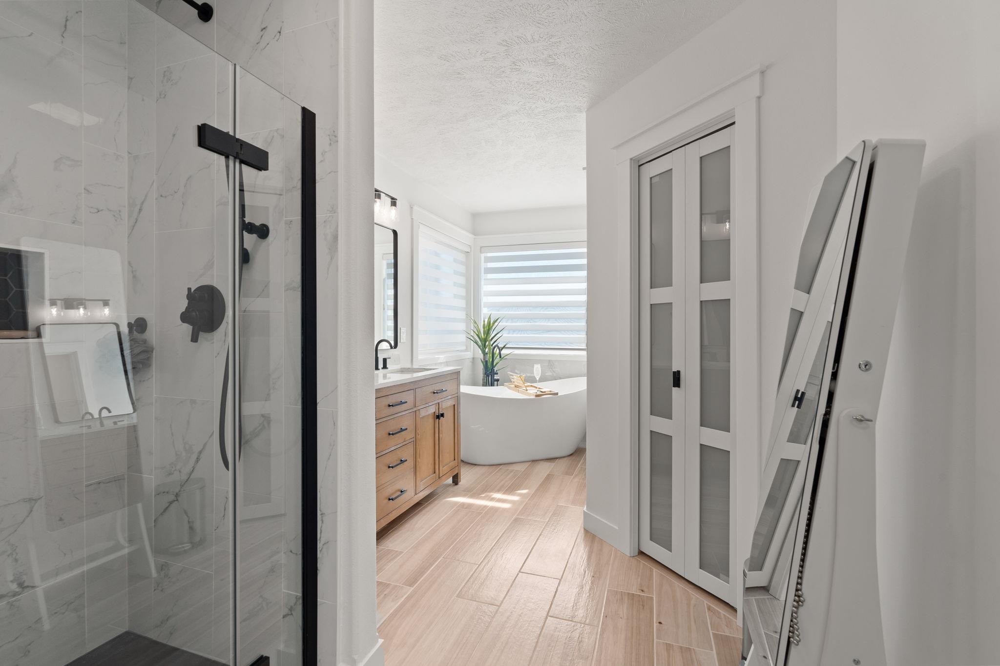 607 S Shelley Lake Ln