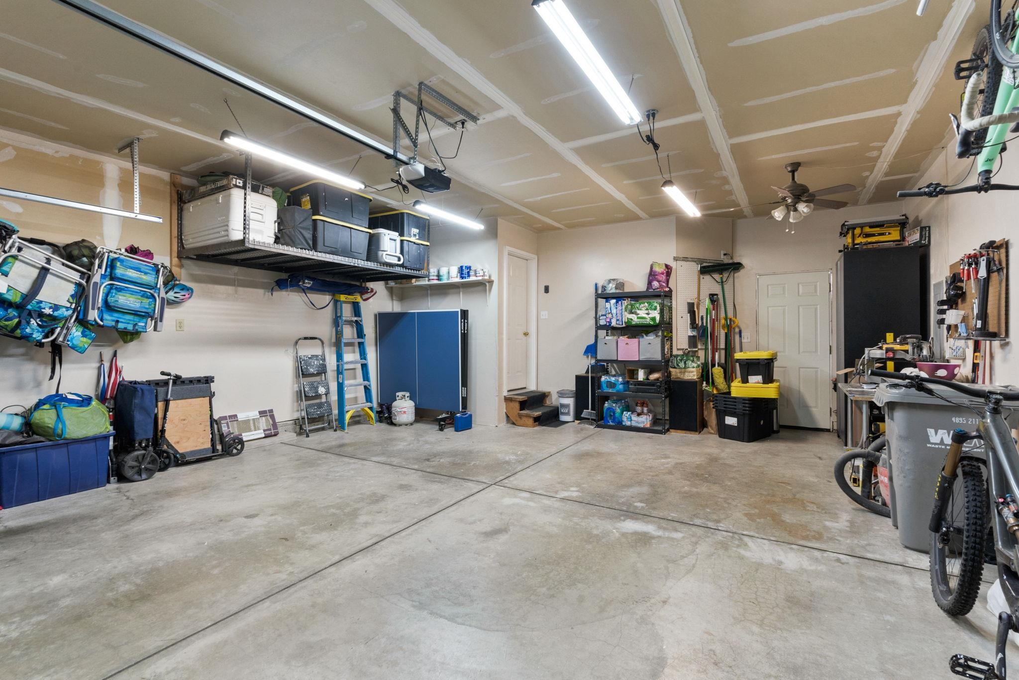 607 S Shelley Lake Ln