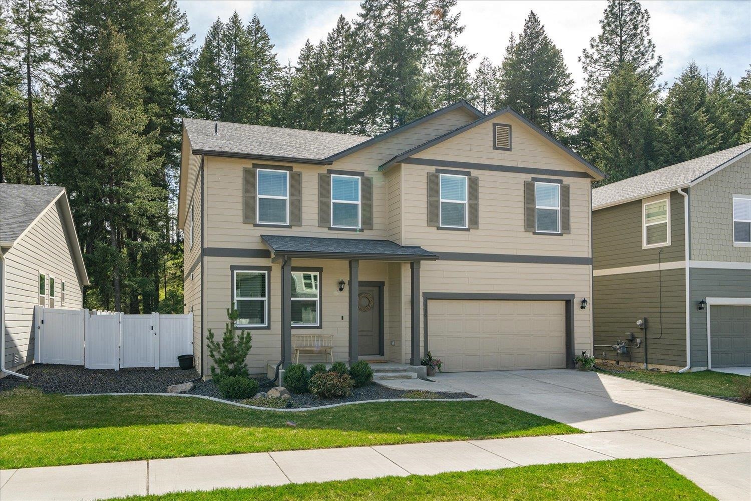 1110 E Silver Pine Rd