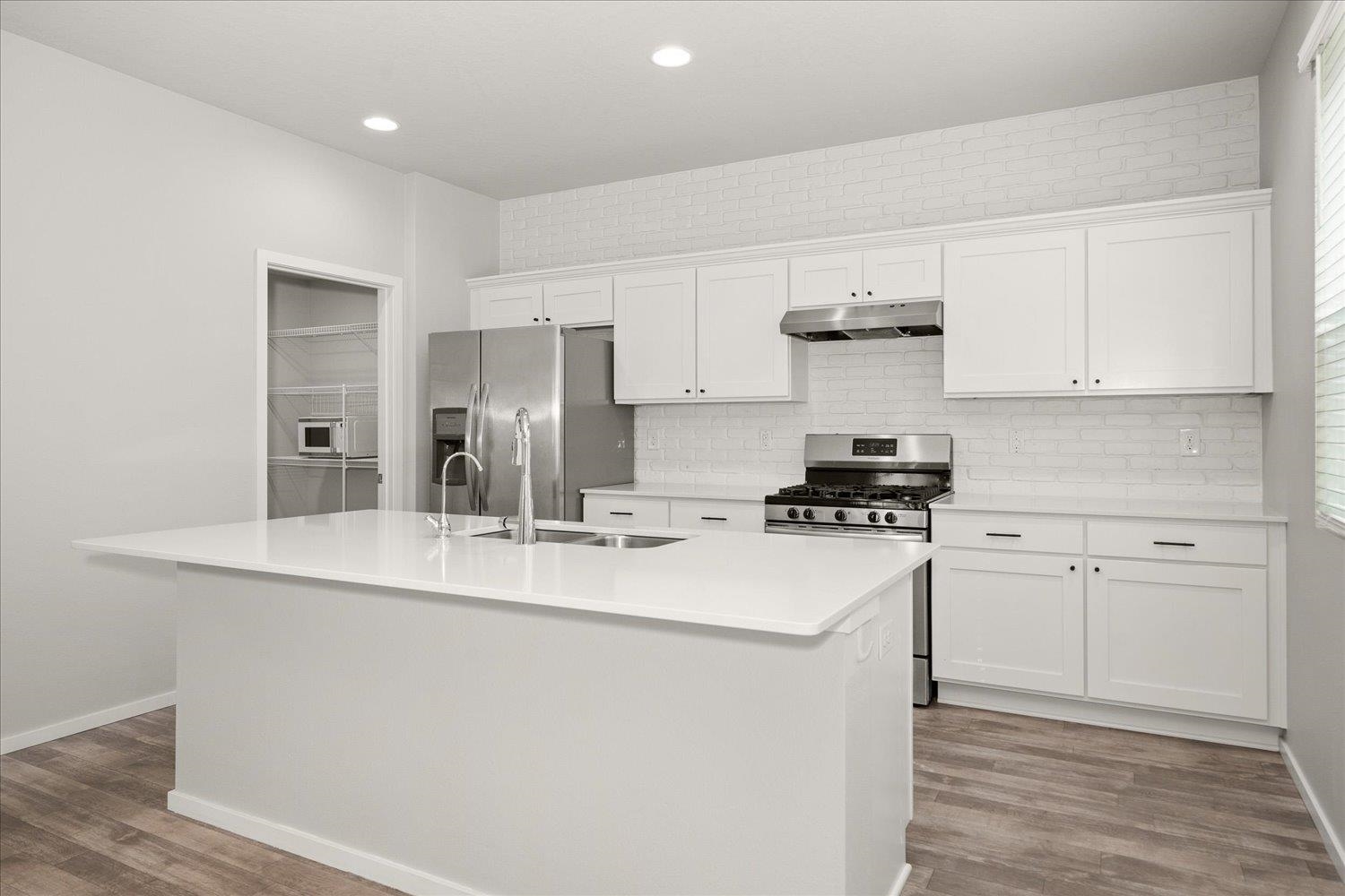 1110 E Silver Pine Rd