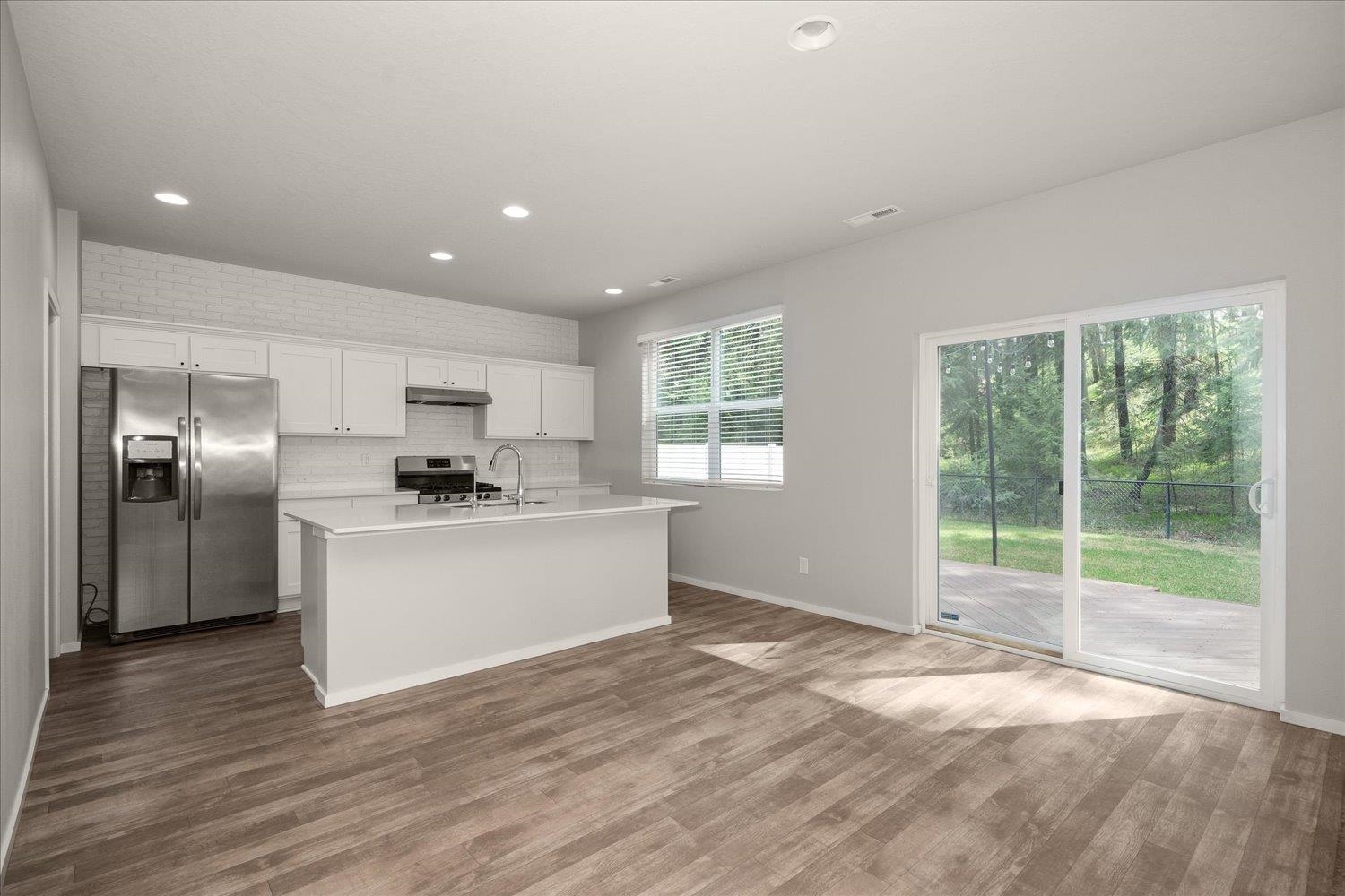 1110 E Silver Pine Rd