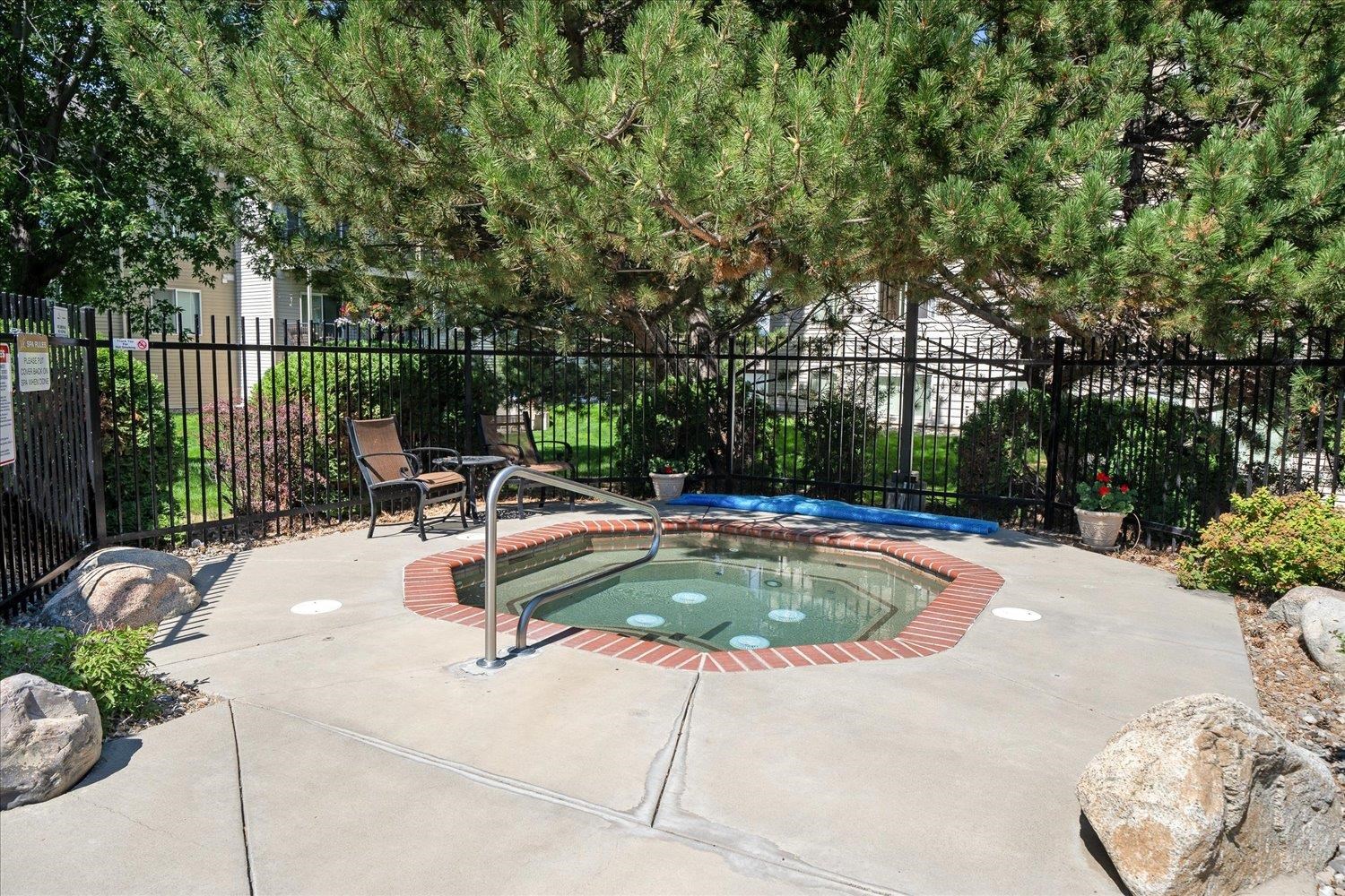 22855 E COUNTRY VISTA Dr