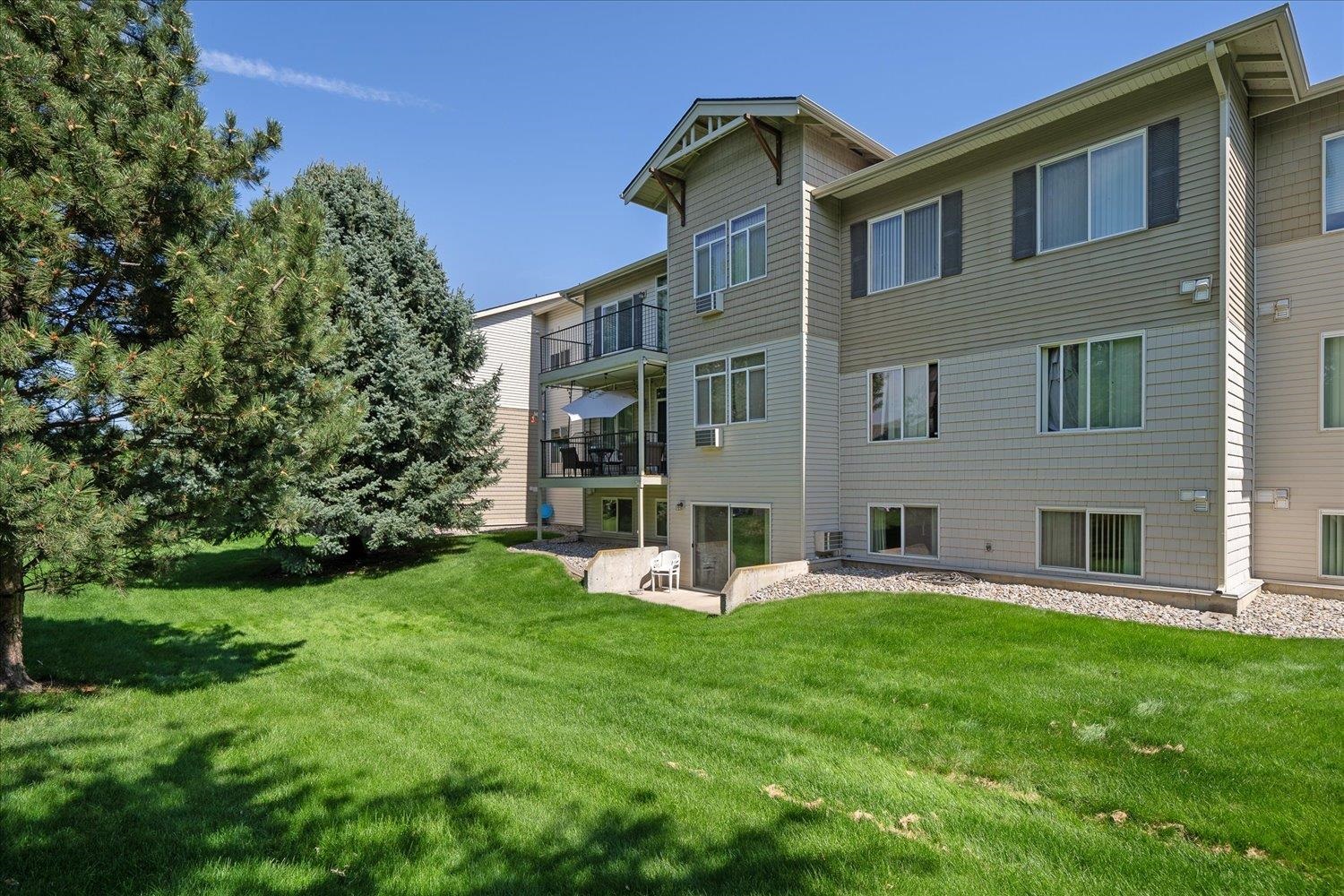 22855 E COUNTRY VISTA Dr