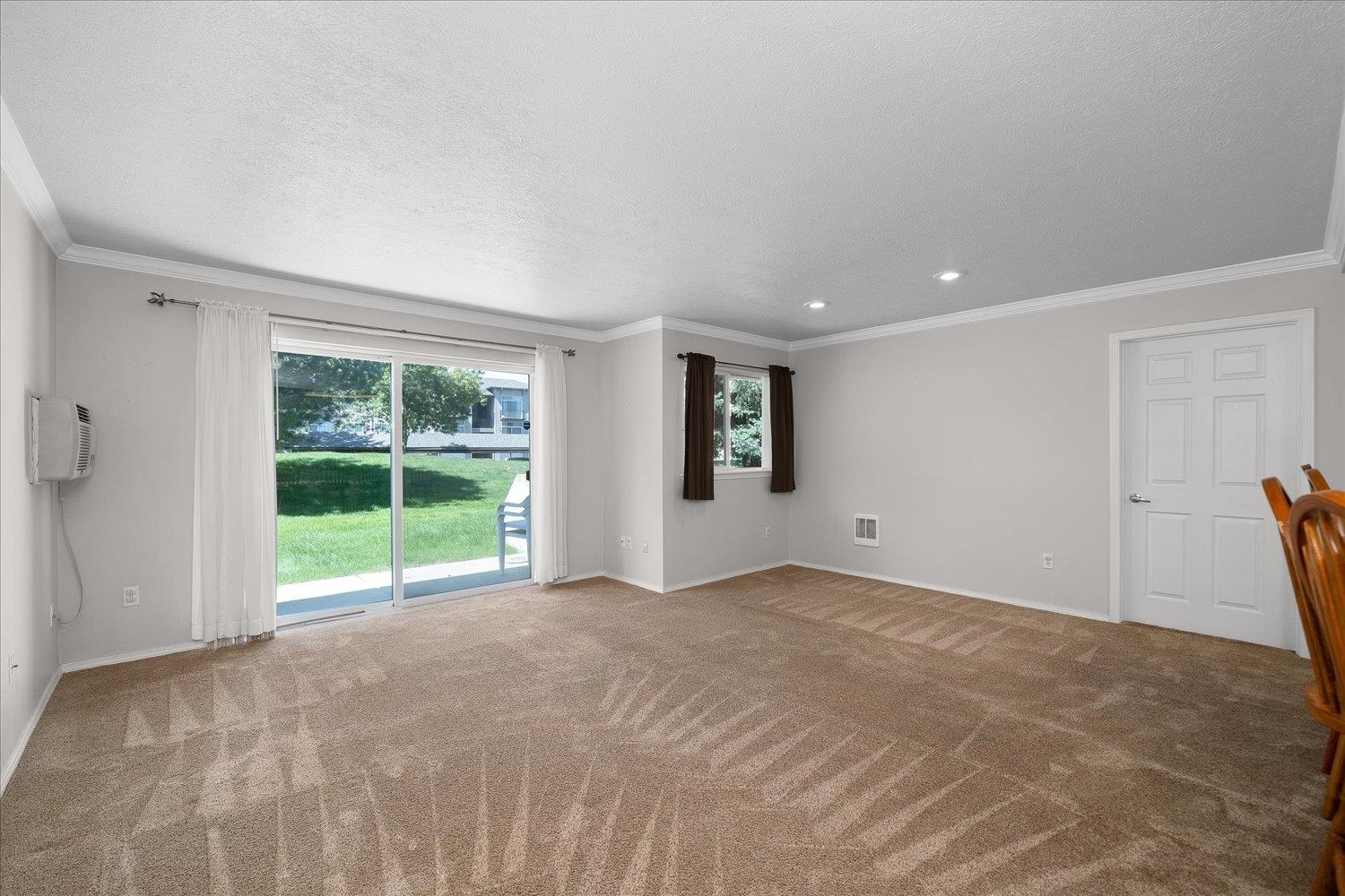 22855 E COUNTRY VISTA Dr