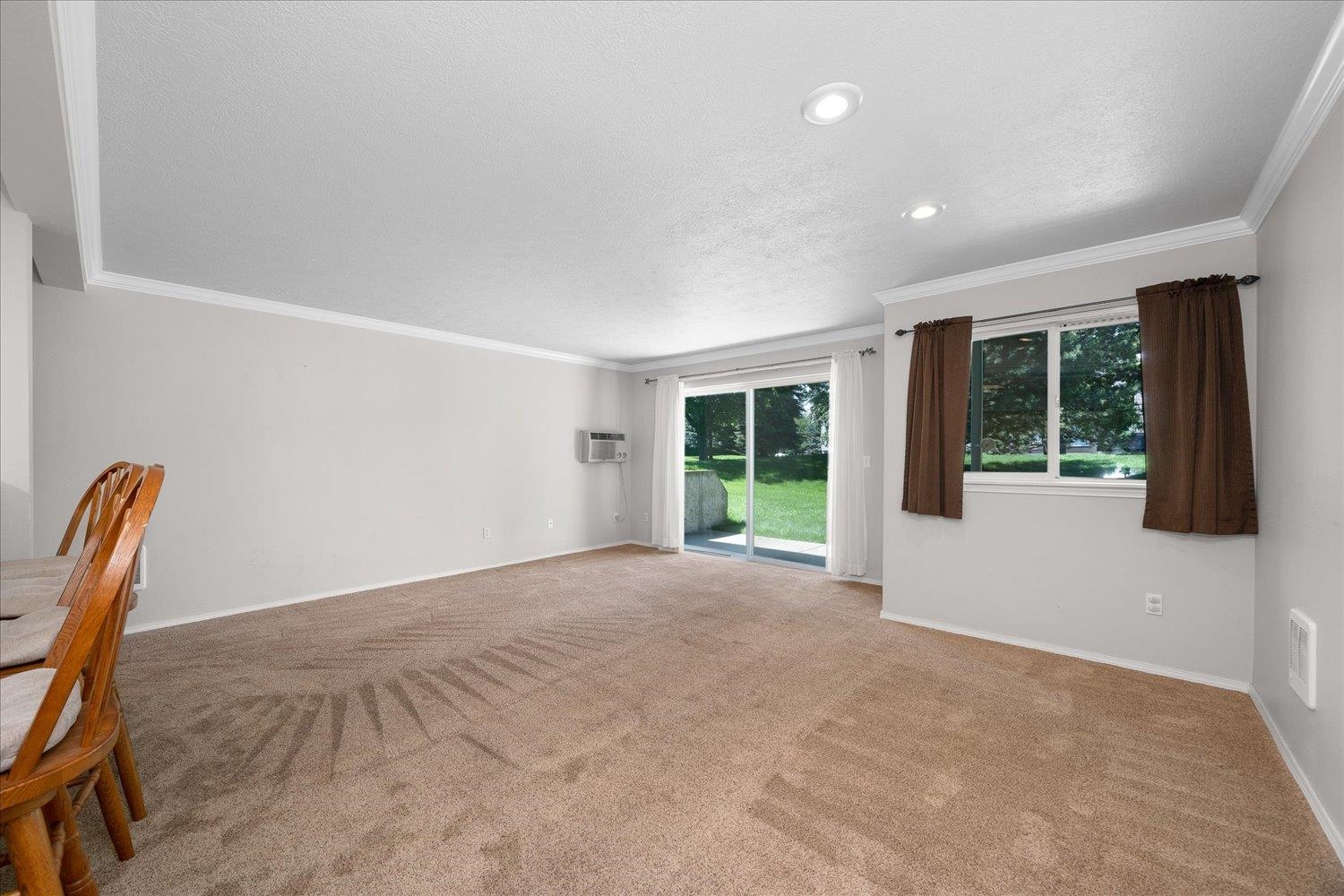 22855 E COUNTRY VISTA Dr