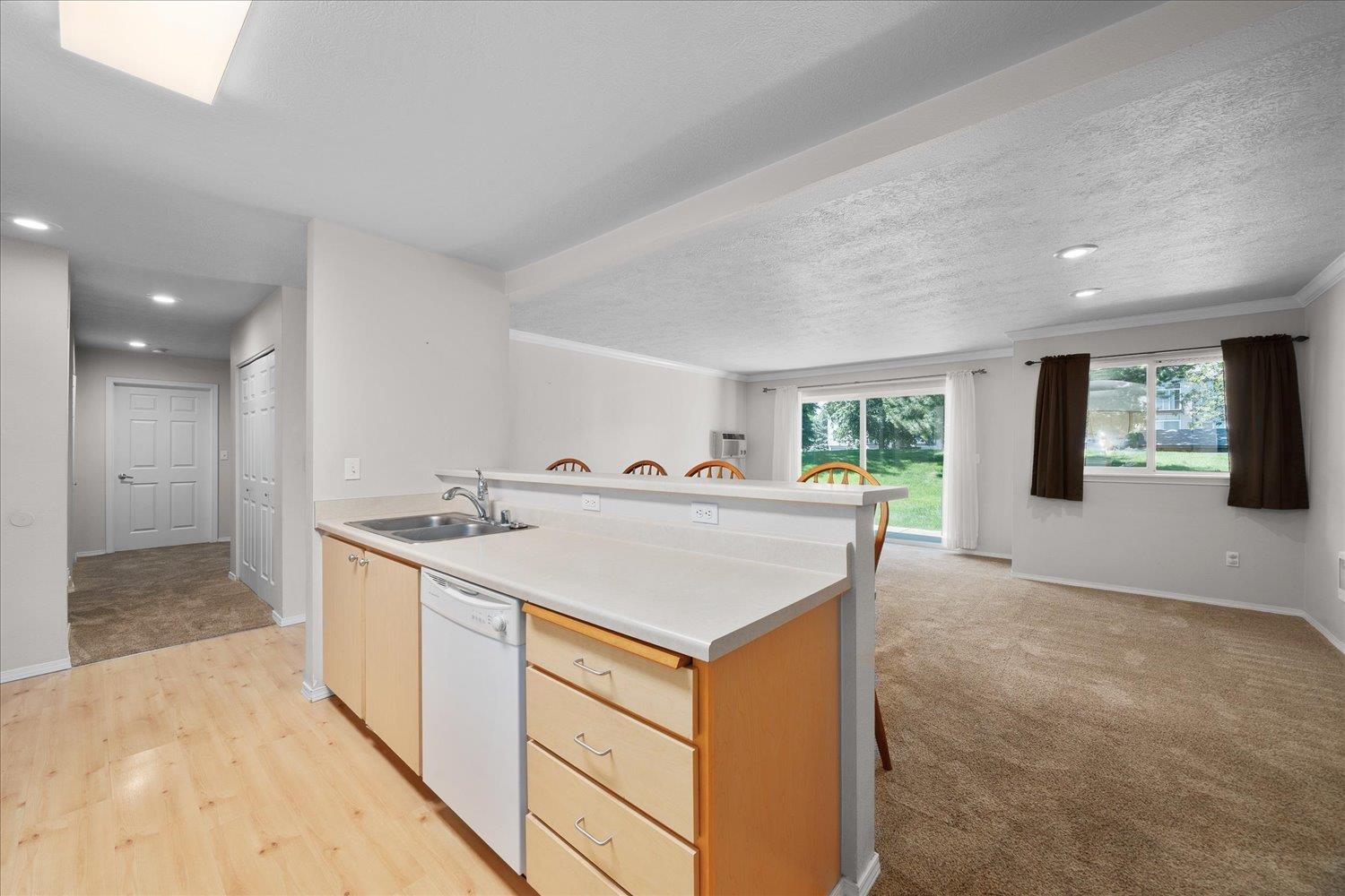 22855 E COUNTRY VISTA Dr