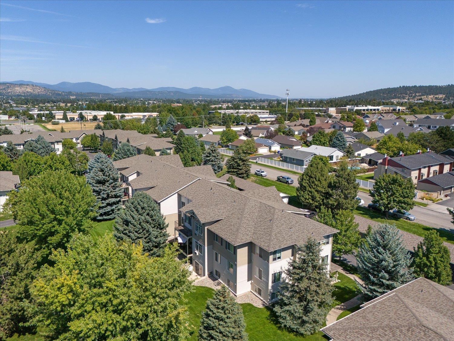 22855 E COUNTRY VISTA Dr