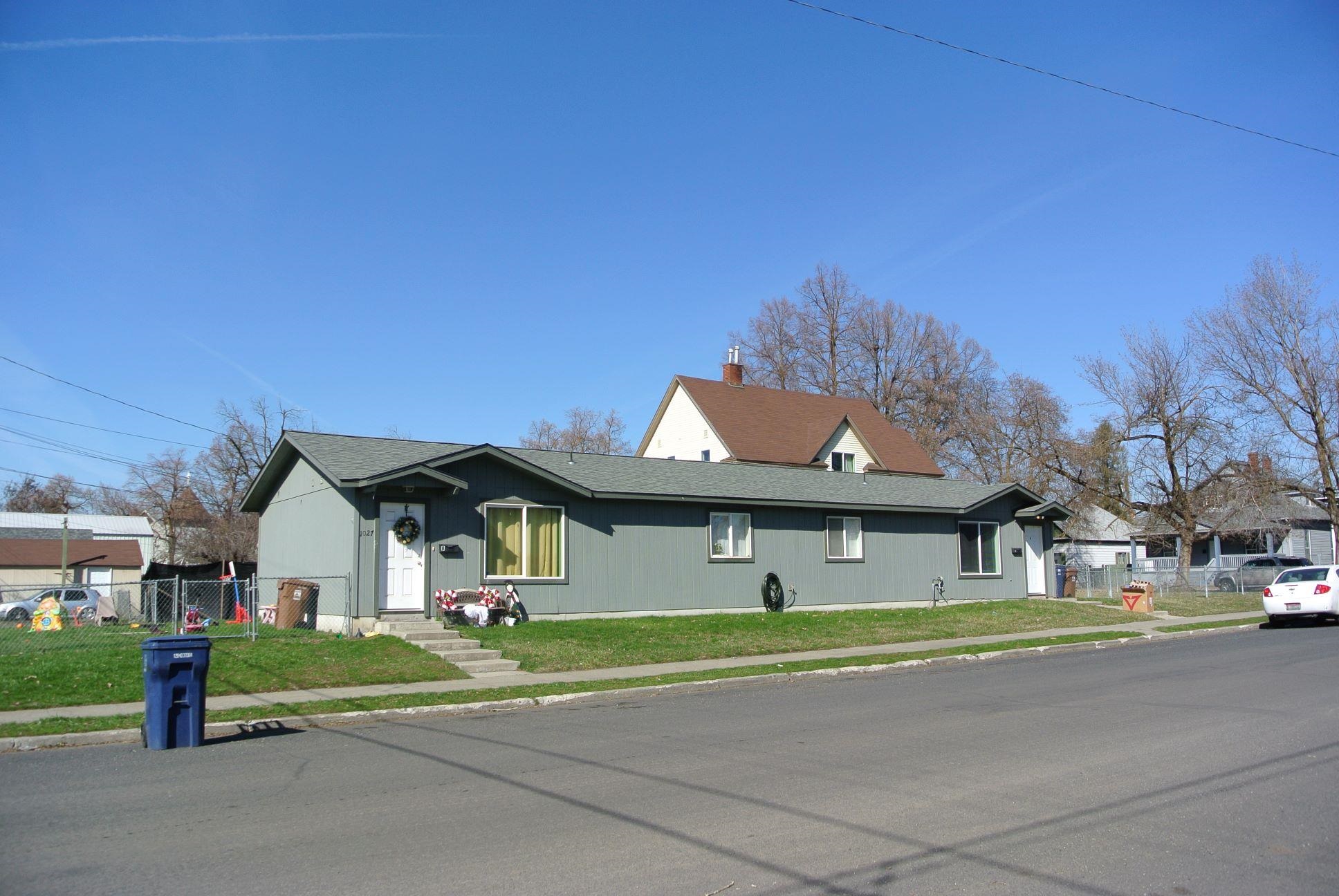 1027 N Elm St