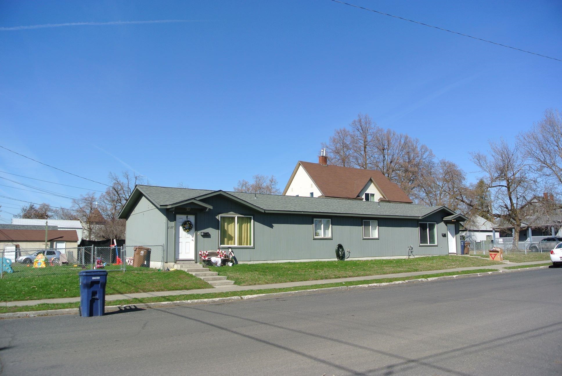 1027 N Elm St