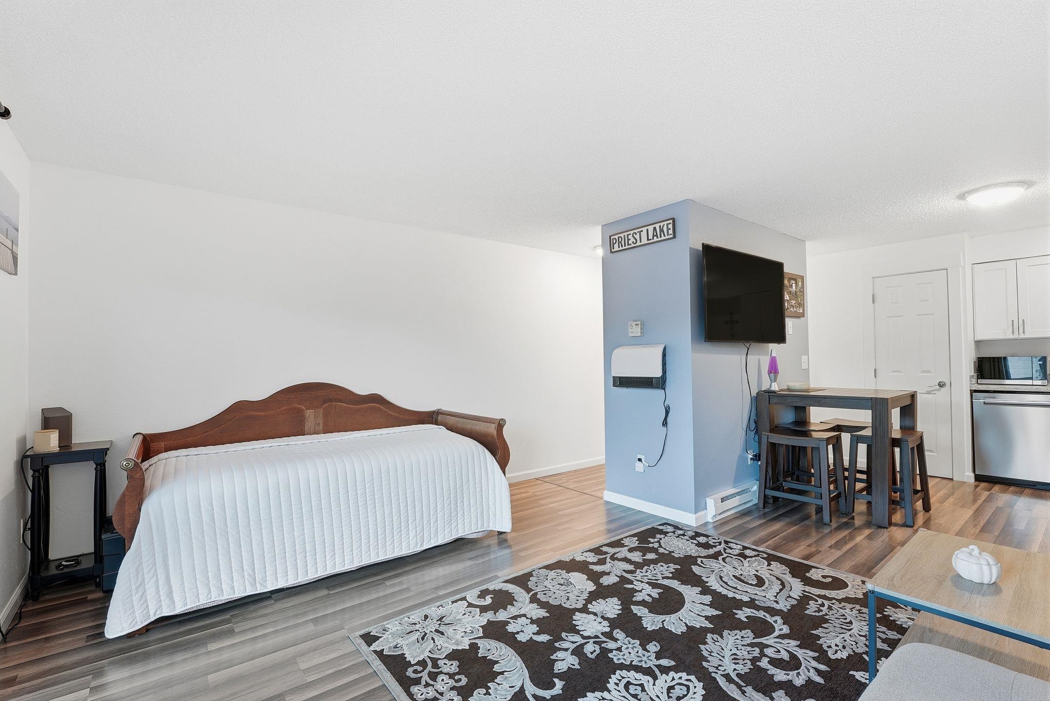 305 S Liberty Lake Rd