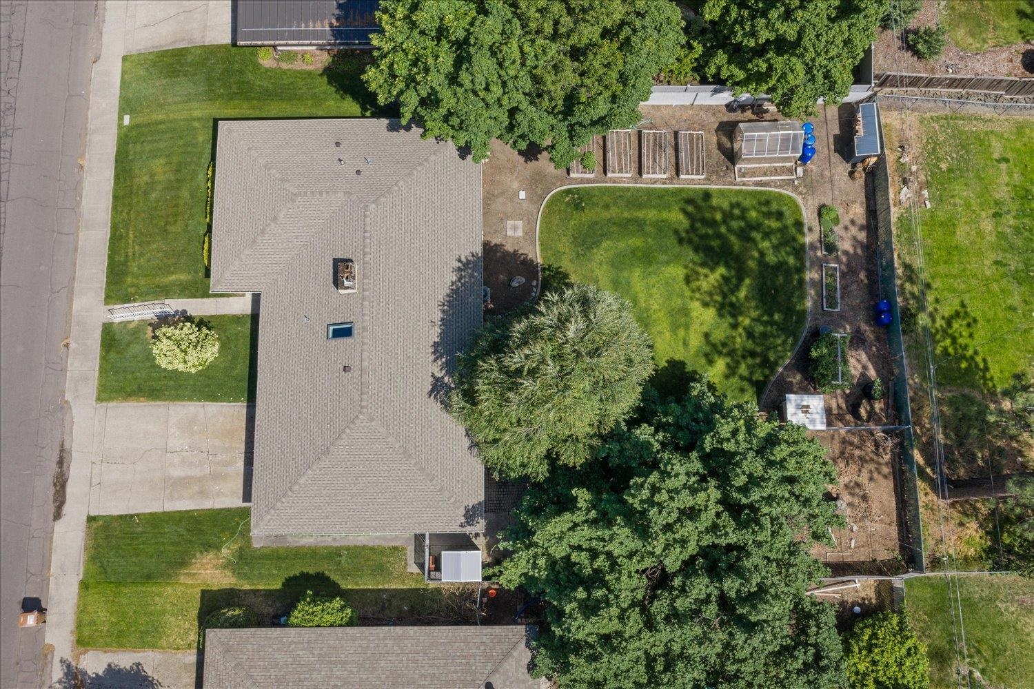 3003 W WOODSIDE Ave