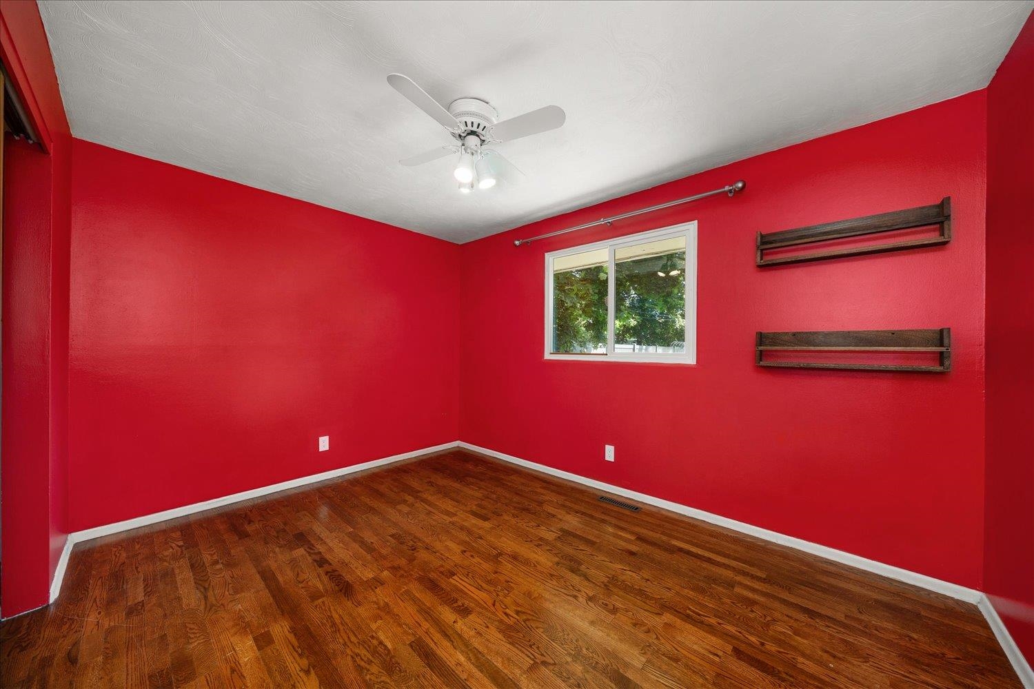 3003 W WOODSIDE Ave