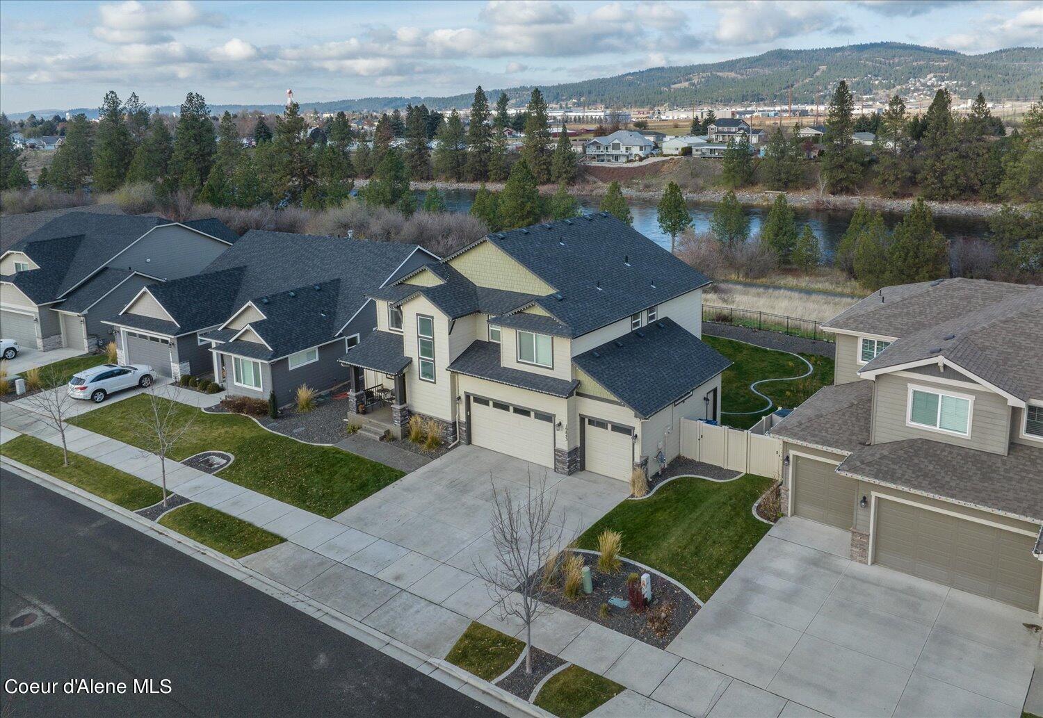 19843 E Riverwalk Ave