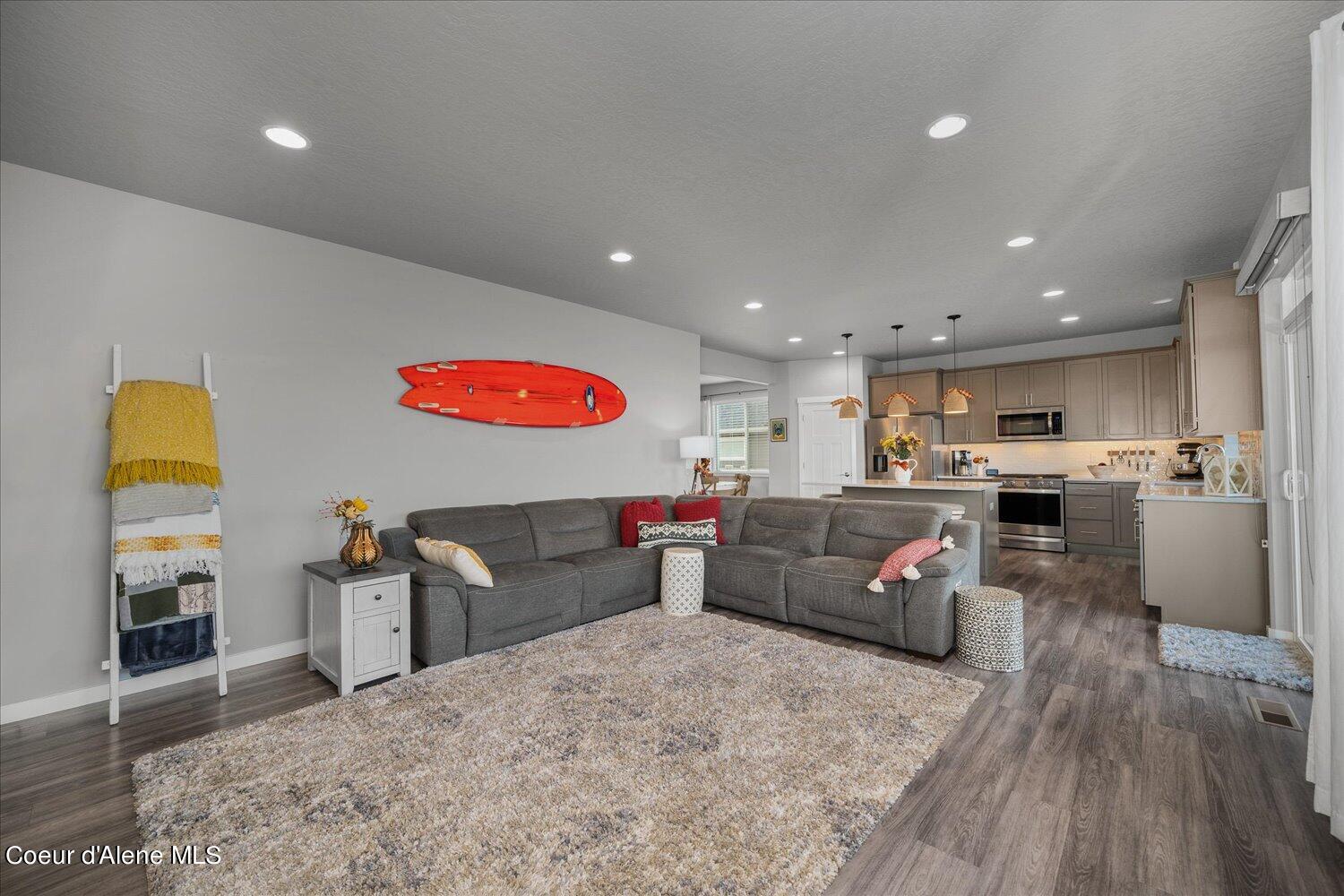 19843 E Riverwalk Ave