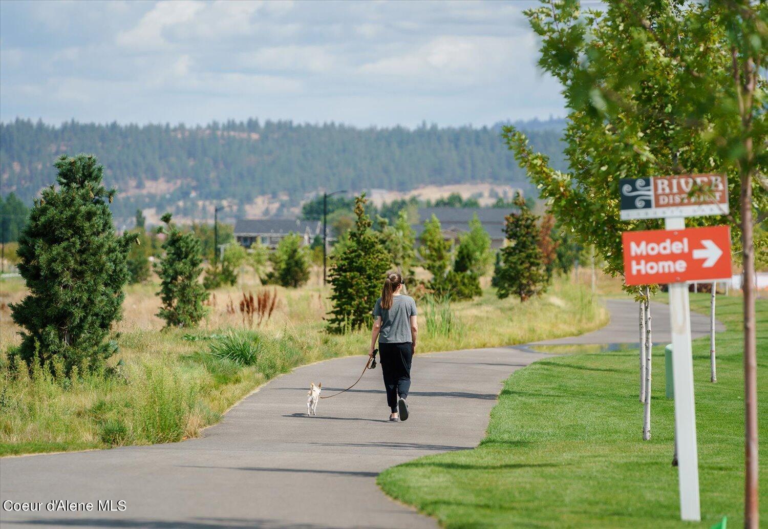 19843 E Riverwalk Ave