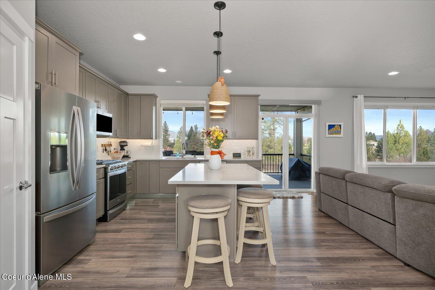 19843 E Riverwalk Ave