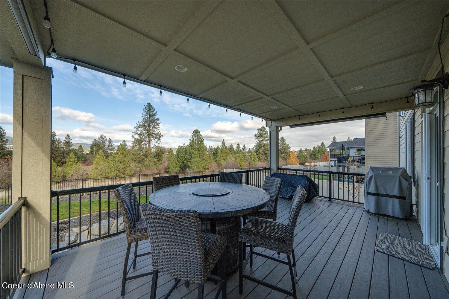 19843 E Riverwalk Ave