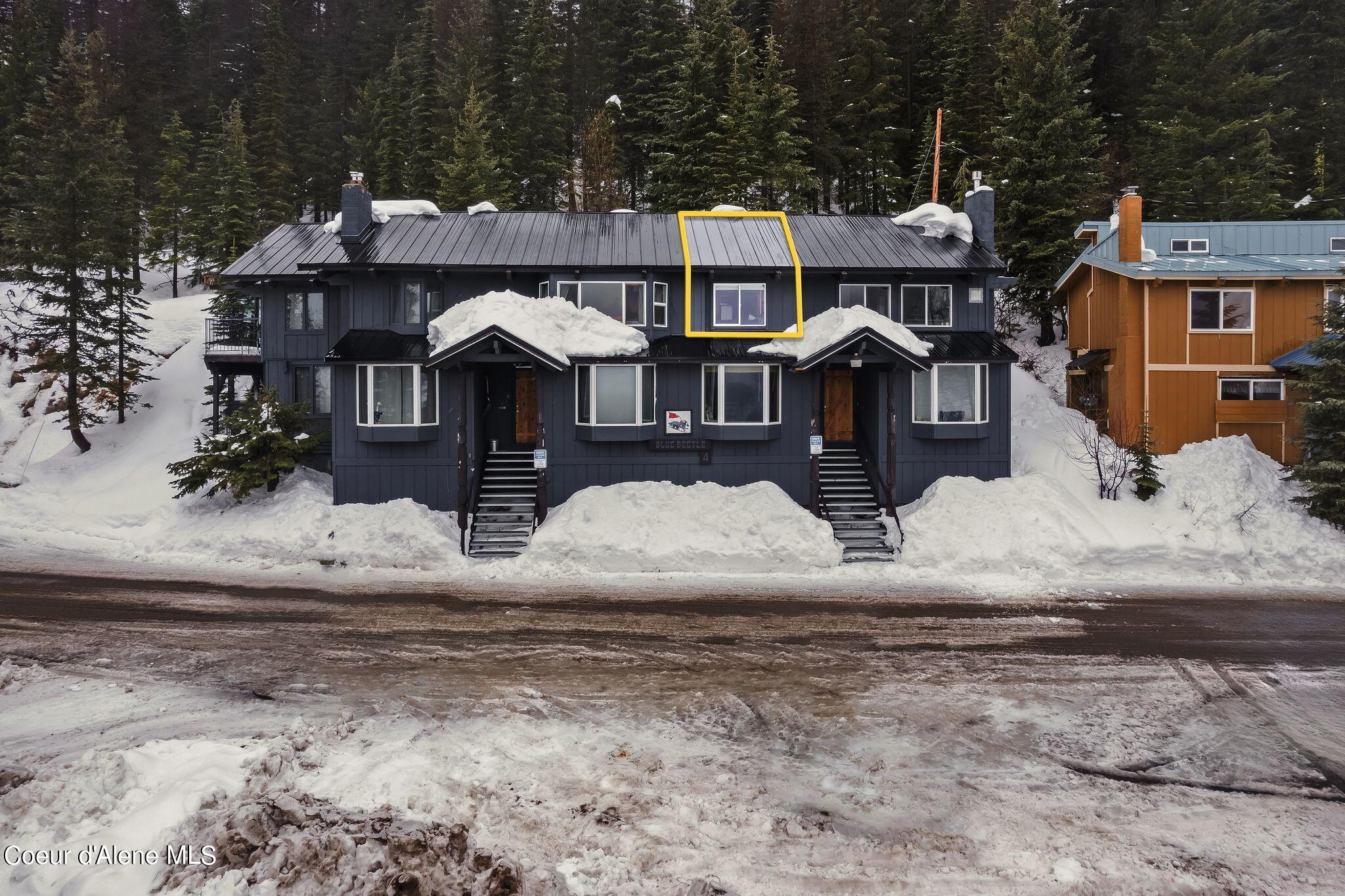 240 Mogul Hill Rd, 3