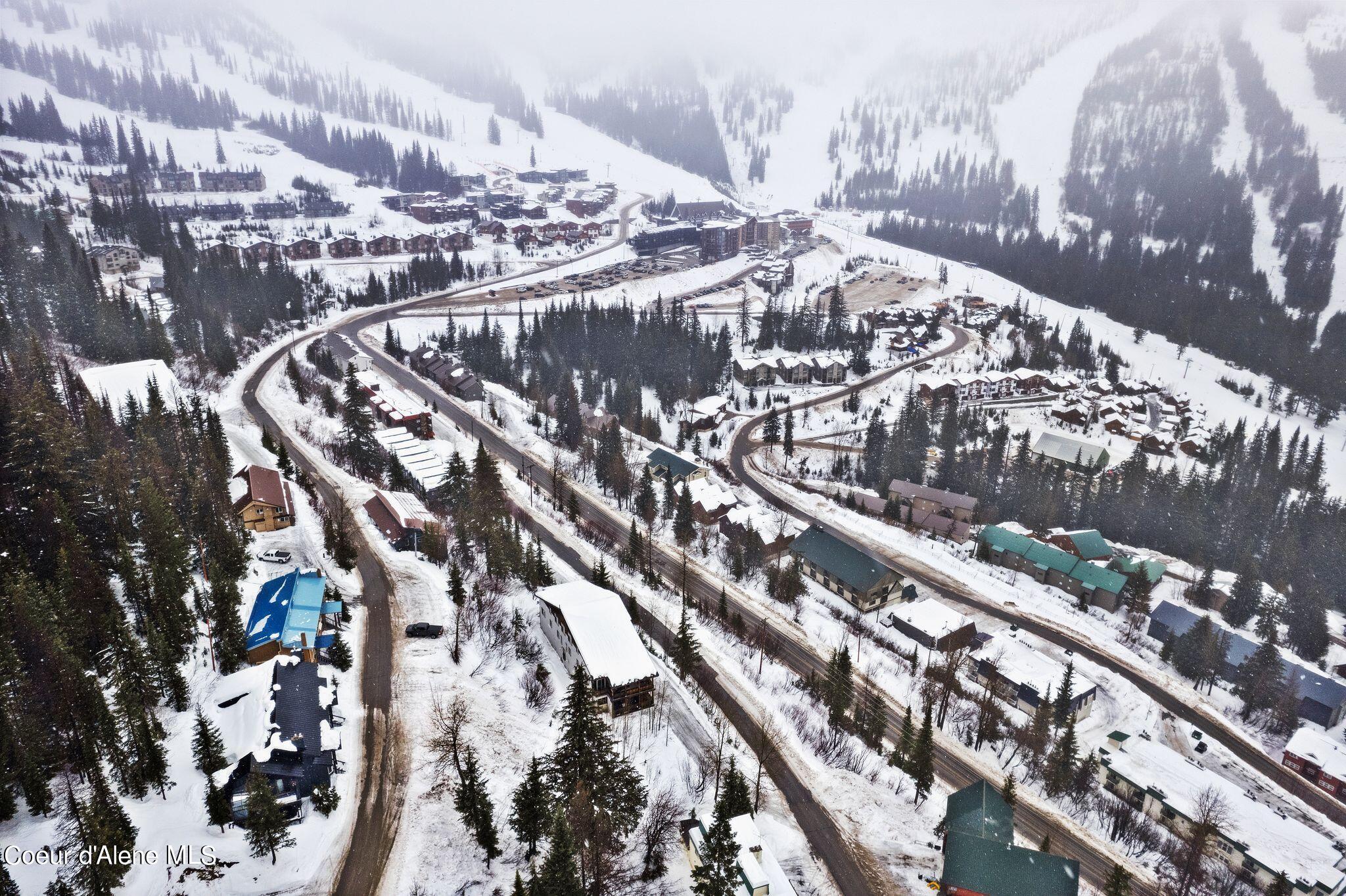 240 Mogul Hill Rd, 3