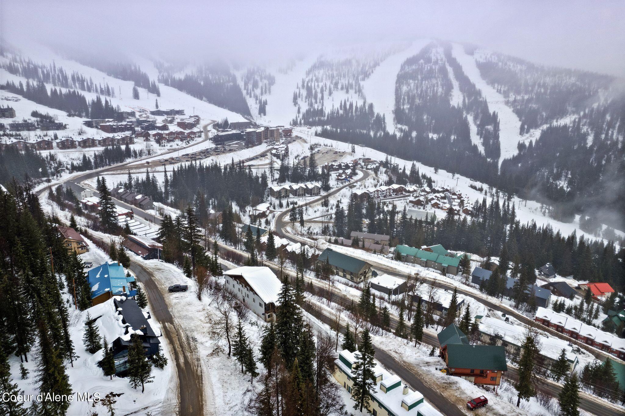 240 Mogul Hill Rd, 3