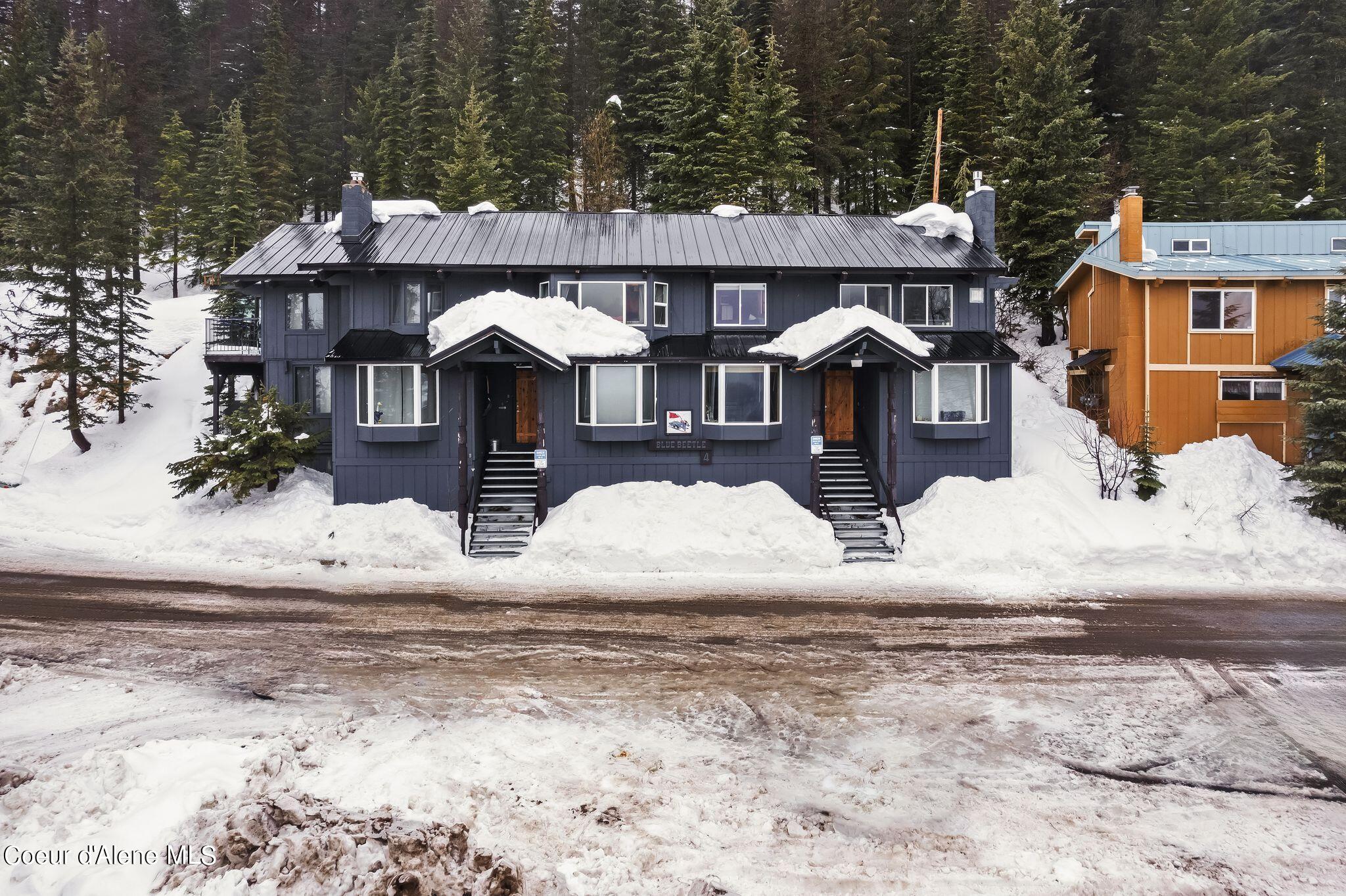 240 Mogul Hill Rd, 3