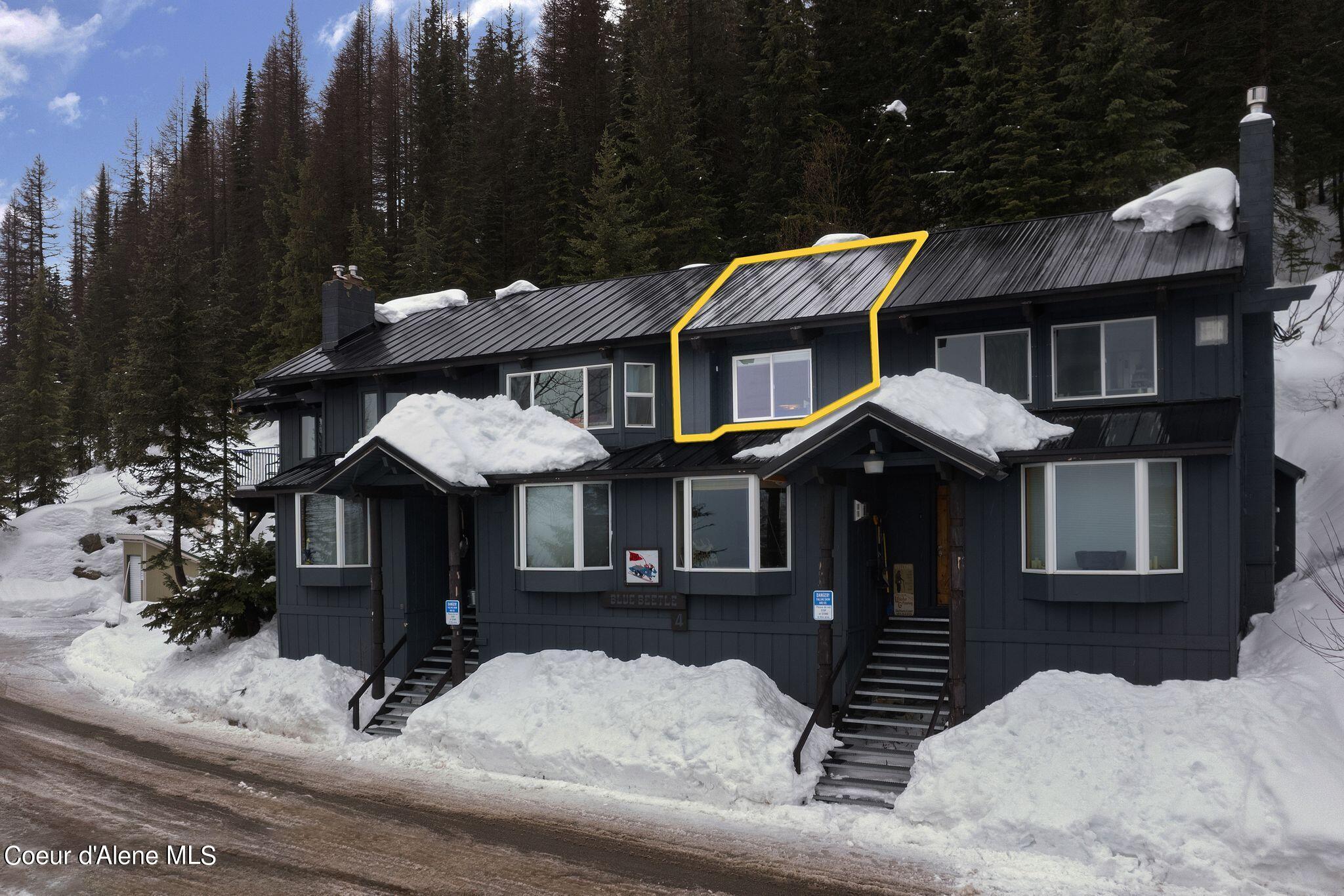 240 Mogul Hill Rd, 3