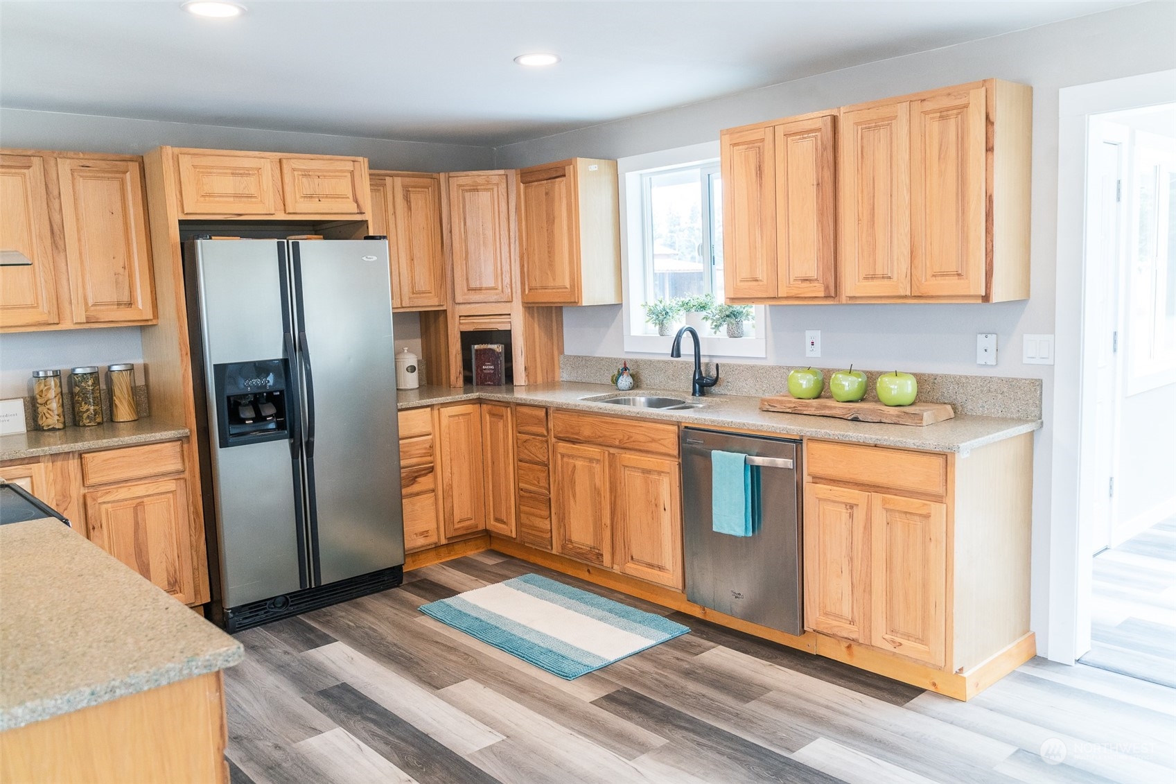 4820 176th Avenue SW