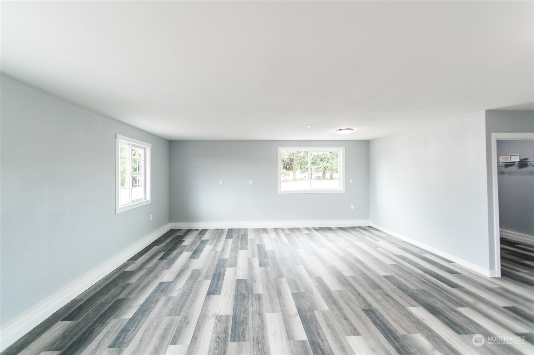 4820 176th Avenue SW