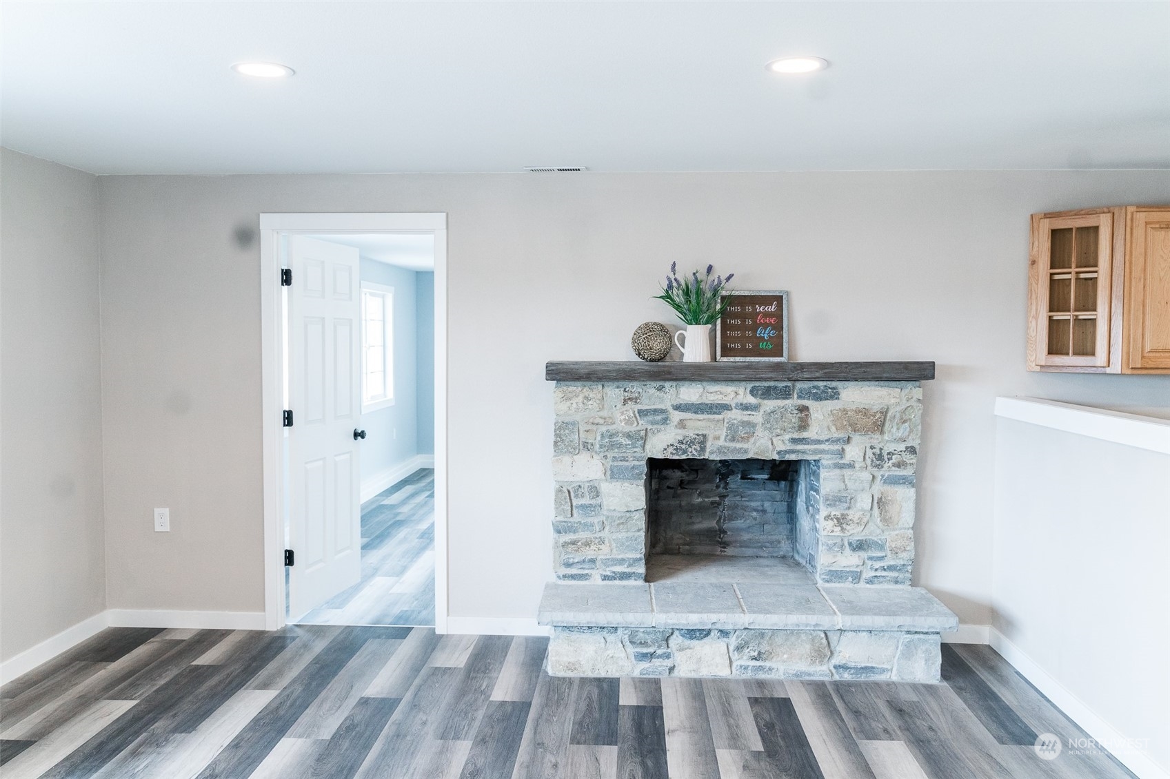 4820 176th Avenue SW