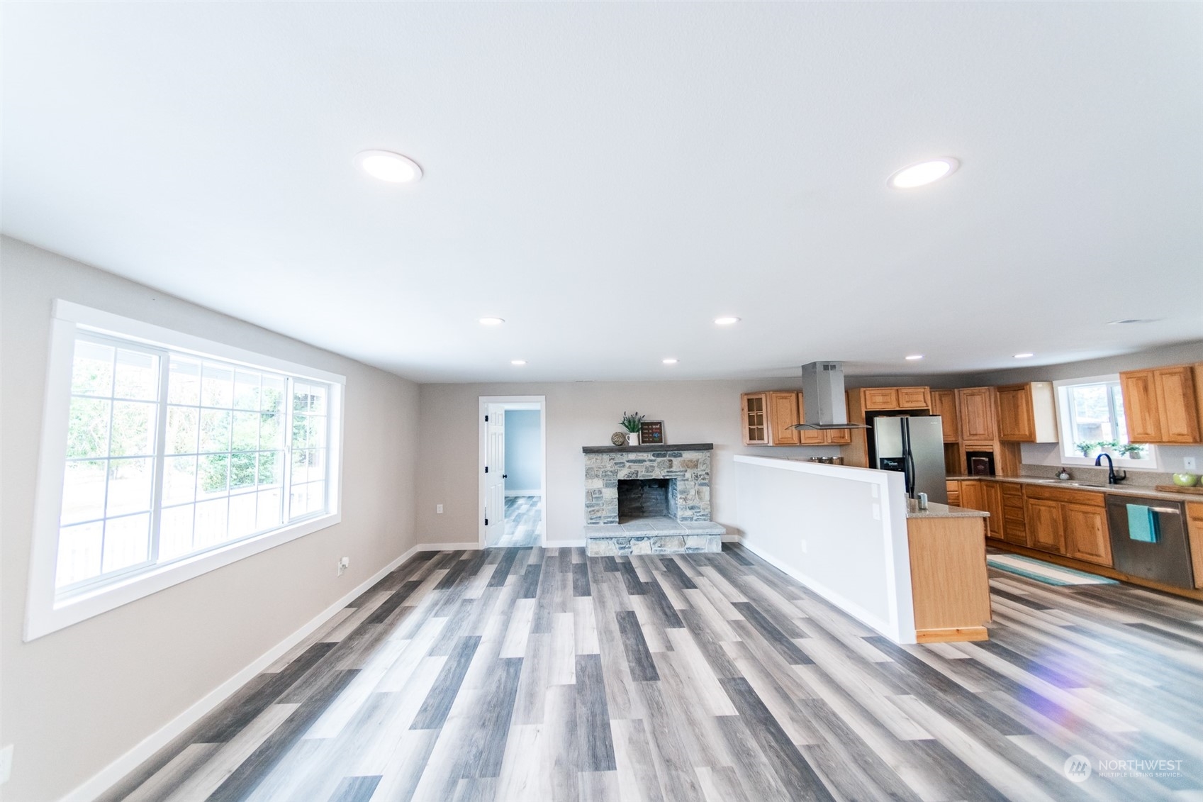 4820 176th Avenue SW