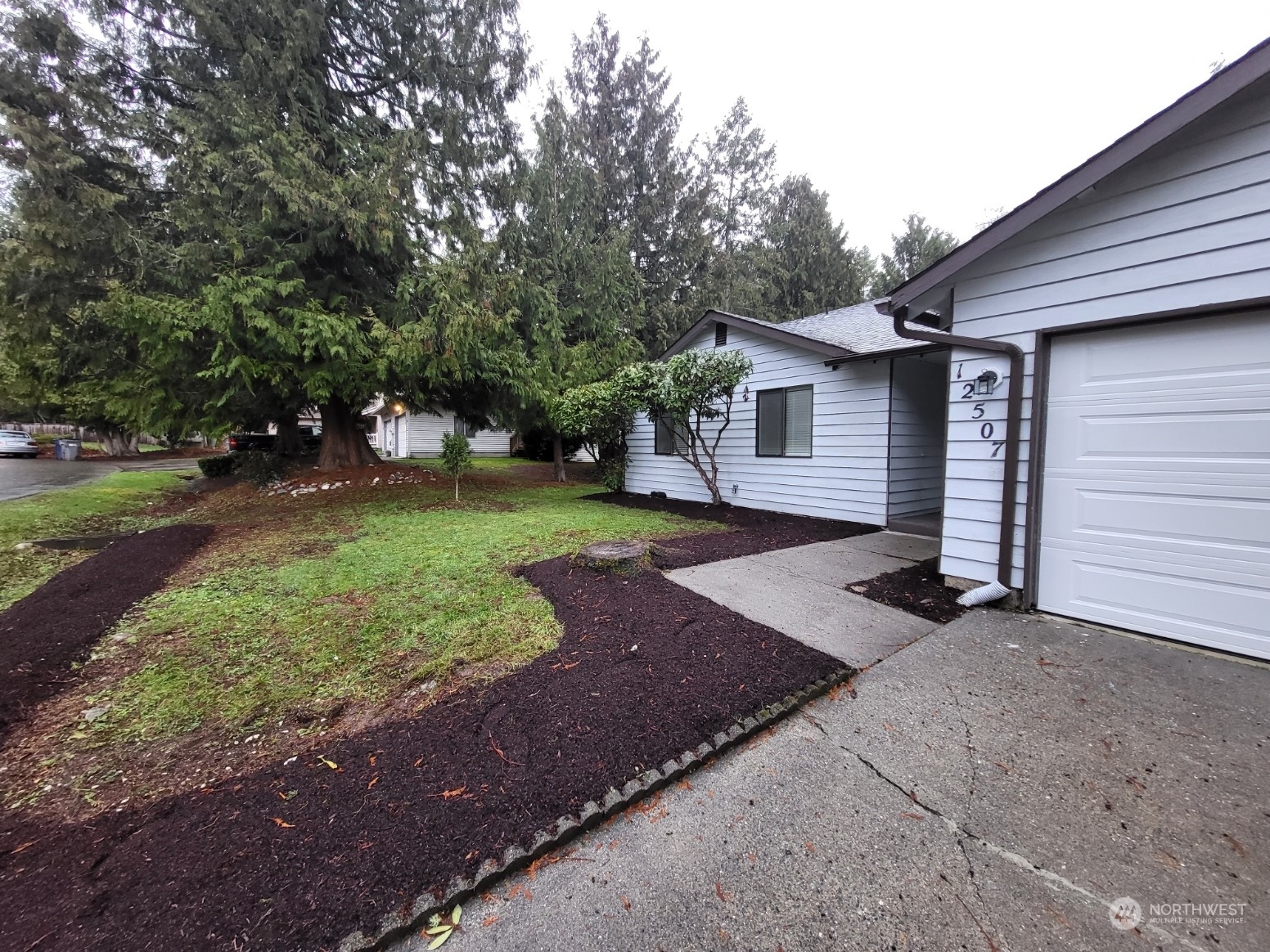 12507 48th Drive SE