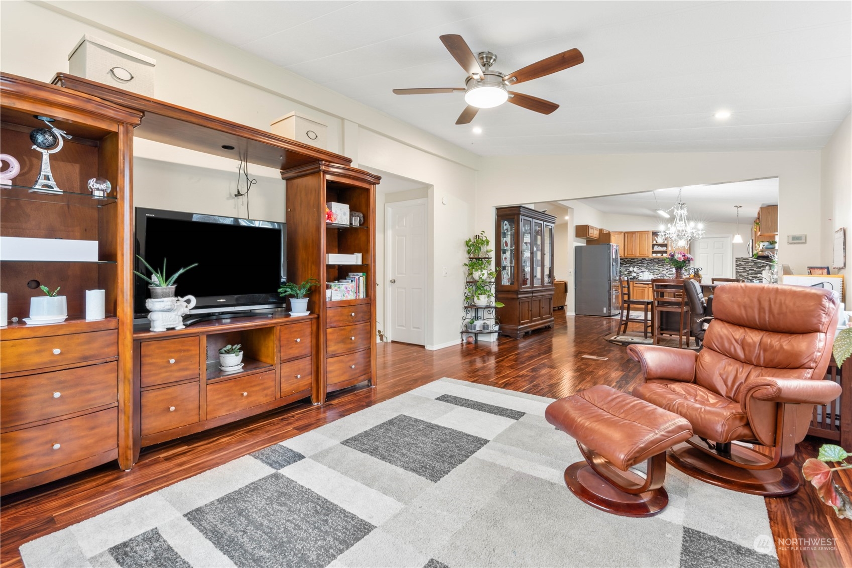 8530 Steilacoom Road SE Unit: 33