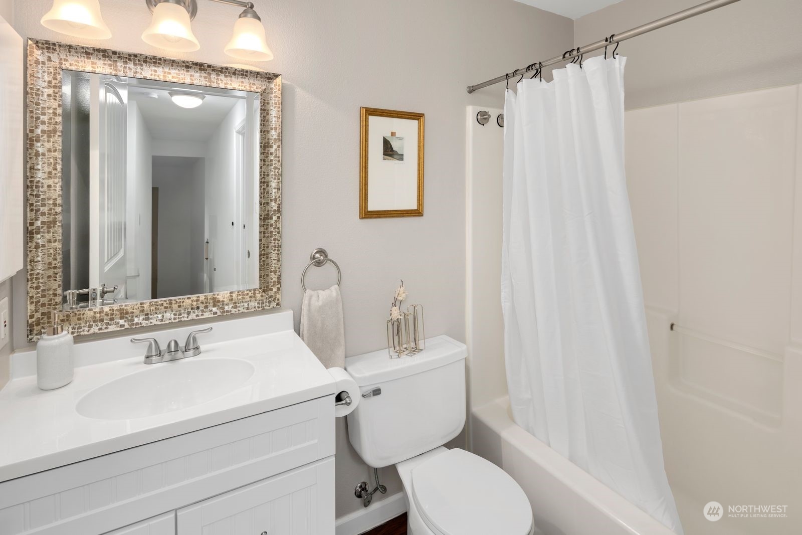 14915 Sykes Drive SE