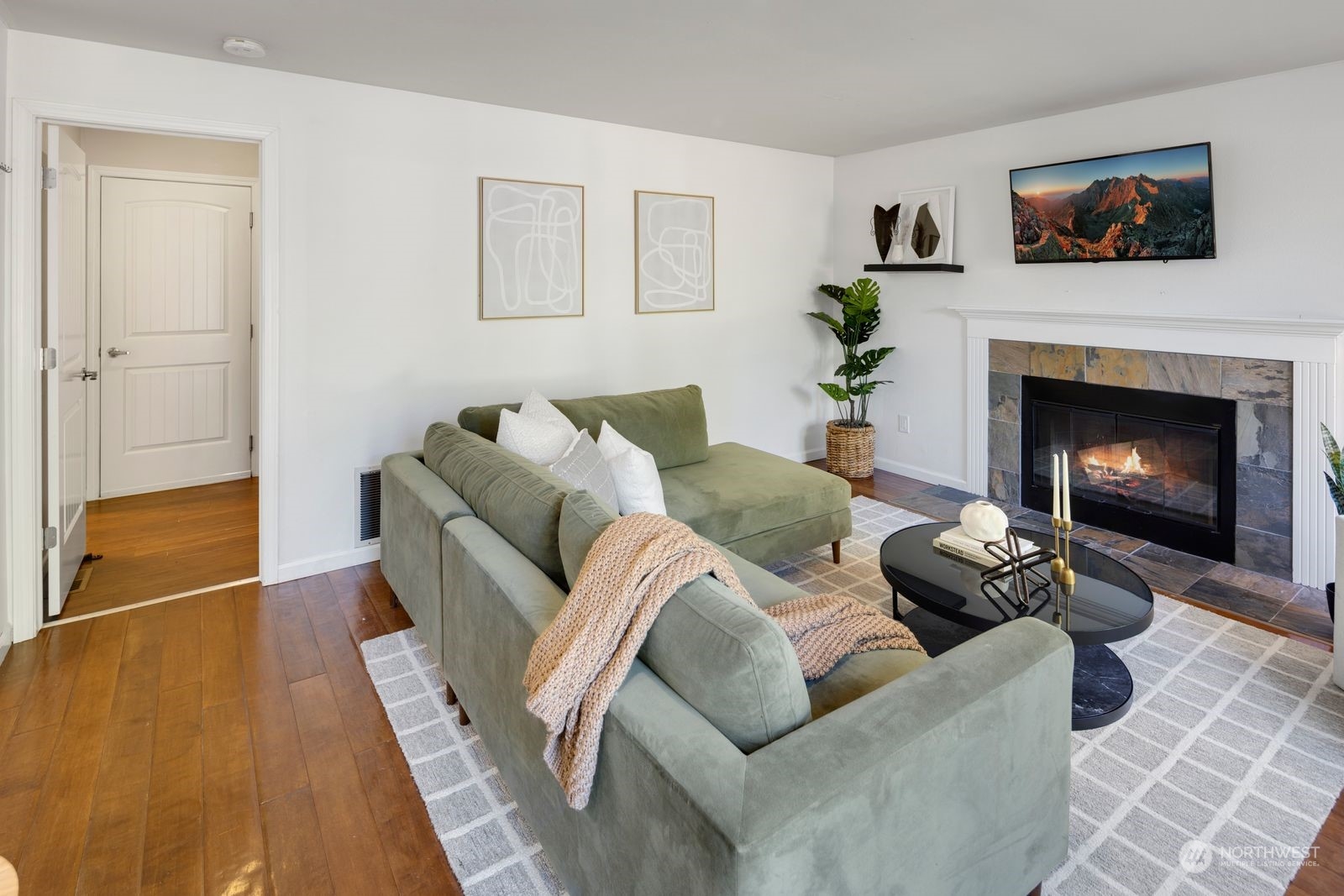 14915 Sykes Drive SE